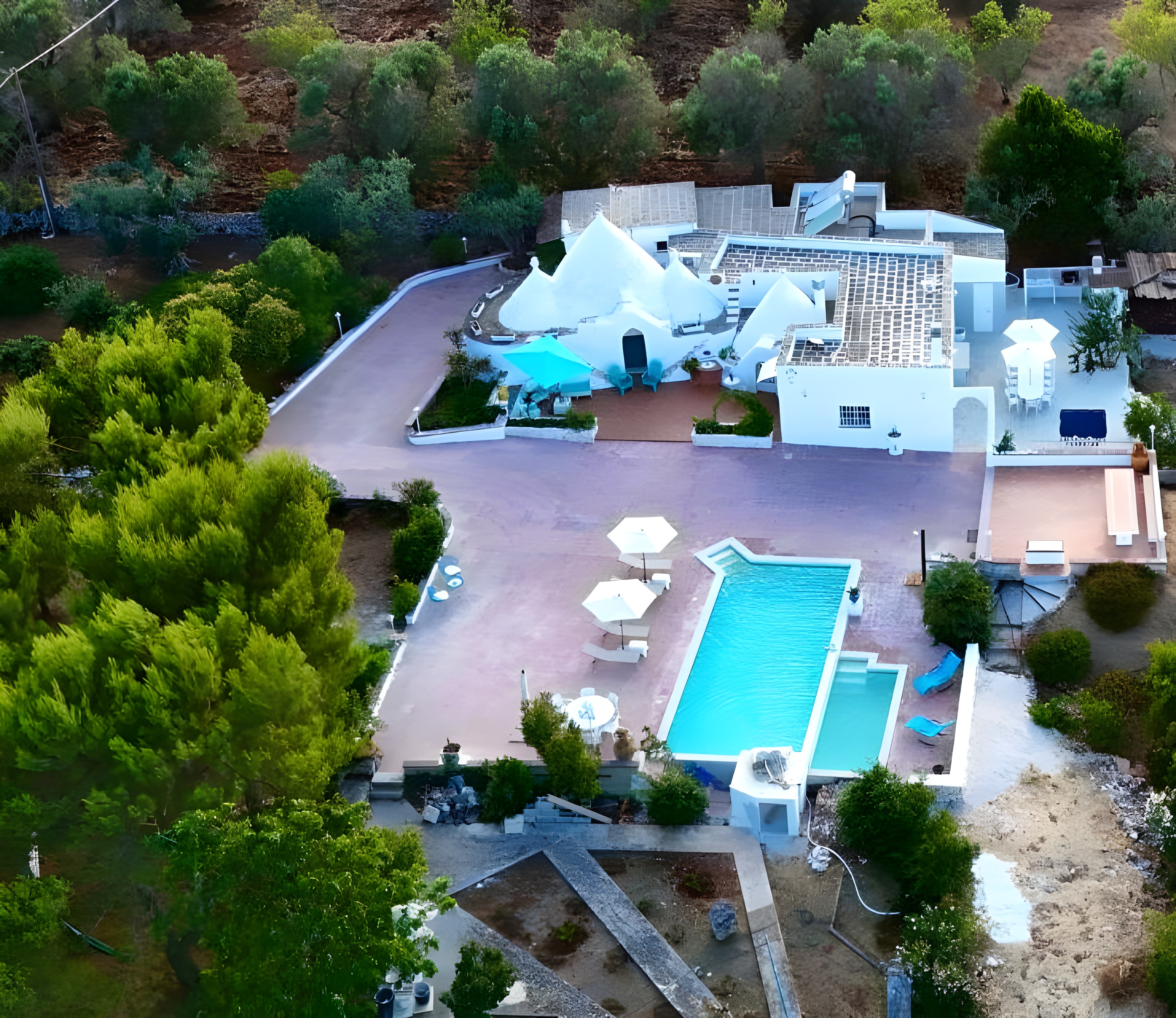 Trullo di giorno